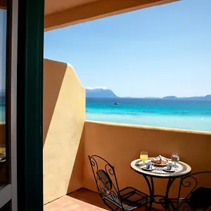 *** Hotel Castello Italia